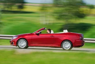 Idler. Trying not to catch a cold in the Lexus IS 250C convertible