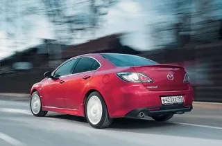 Mazda6 2.5 AT. Від $ 37 396 (299 160 грн)