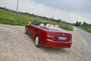 Test drive Lexus IS250C: Sun-weary
