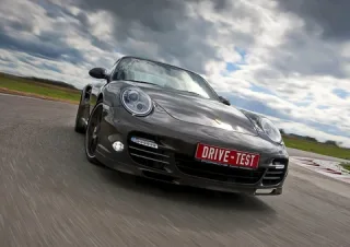 Organic. Trying the natural product Porsche 911 Turbo and Turbo S instead of GMO