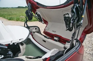 Test drive Lexus IS250C: Sun-weary