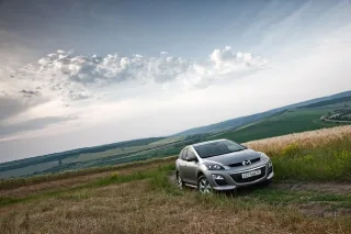 Оновлена Mazda CX-7.