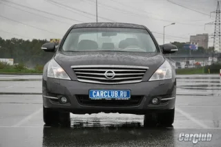Тест-драйв Nissan Teana Four: бізнес за МКАДом