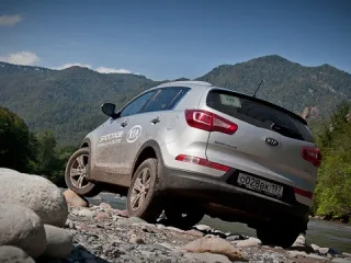 Up to forty. Testing the Kia Sportage on the mountain roads of the Caucasus