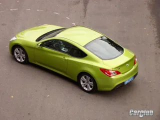 Тест-драйв Hyundai Genesis Coupe: Lime за лимон