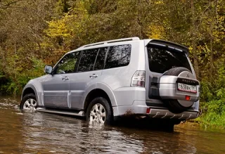 Joker. Assessing the power of the Mitsubishi Pajero 3.0 SUV