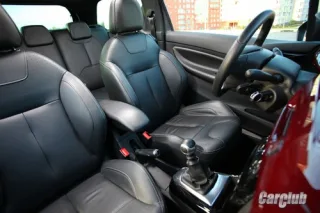 Тест-драйв Citroen DS3: стильна скарбничка