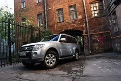 Тест-драйв Mitsubishi Pajero 3,0: економимо на «конях»