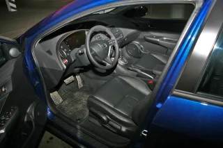 Test drive Honda Civic 5D: Updated!