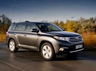 Не шовковий шлях. Доводимо до поволзької крайності кросовер Toyota Highlander