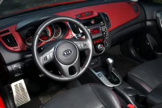 Тест-драйв Kia Cerato Koup: штучний товар