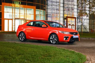 Тест-драйв Kia Cerato Koup: штучний товар