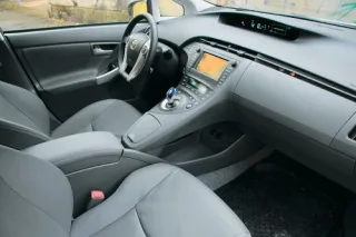 Toyota Prius. НЛО