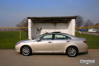 Тест-драйв Lexus ES 350: Хороша погода