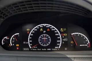На одному подиху. Мацаємо пульс наддувних Мерседесів — S-класу та купе CL