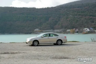 Тест-драйв Lexus ES 350: Хороша погода