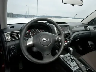 Велика різниця. Порівнюємо кросовери Mitsubishi ASX та Subaru Impreza XV