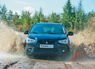 Кроссовер до 25 000 долларов. Mitsubishi ASX vs Nissan Qashqai
