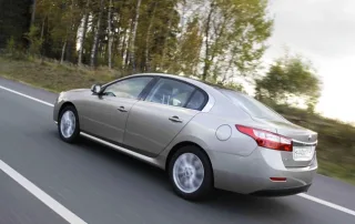 Renault Latitude.