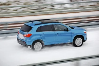 Велика різниця. Порівнюємо кросовери Mitsubishi ASX та Subaru Impreza XV