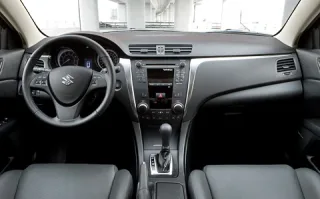 Большая перемена. Делимся впечатлениями от первой встречи с Suzuki Kizashi