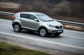 KIA Sportage vs Toyota RAV4: Час змін