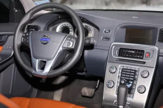 Тест-драйв Volvo S60: виклик кинуто