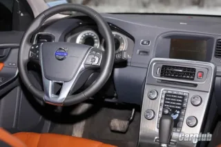 Тест-драйв Volvo S60: виклик кинуто