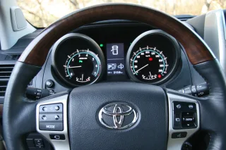 Тест-драйв Toyota Land Cruiser Prado 150: pRADOсть володіння