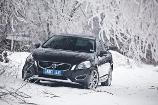 Тест-драйв Volvo S60: виклик кинуто