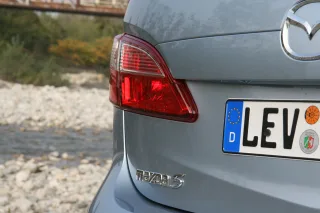 Test drive Mazda5: stylish family man