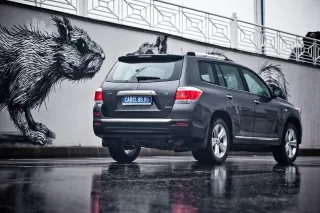 Тест-драйв Toyota Highlander: Безкарність