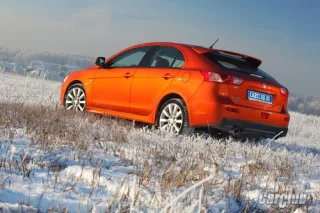 Test drive Mitsubishi Lancer Ralliart: "Evo" for the people