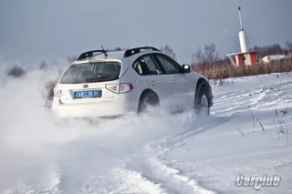 Тест-драйв Subaru Impreza XV: шаг вперед
