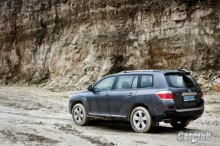 Тест-драйв Toyota Highlander: Безкарність