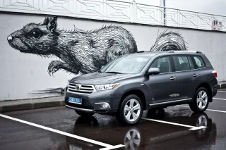 Тест-драйв Toyota Highlander: Безкарність