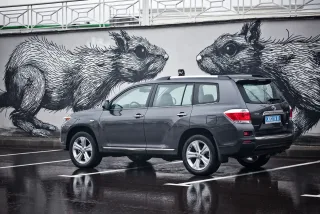Тест-драйв Toyota Highlander: Безкарність