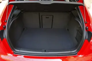 Кощей Бессмертный. Учимся красиво стареть у хот-хэтча Audi RS3 Sportback
