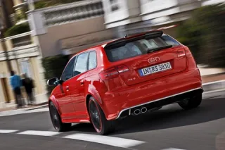 Кощей Бессмертный. Учимся красиво стареть у хот-хэтча Audi RS3 Sportback
