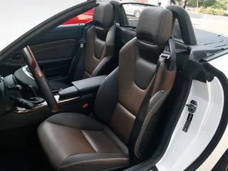 Sportlichkeit. Determining the gender of the Mercedes-Benz SLK roadster