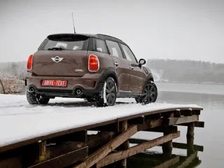 Mini-Пух. Копаемся в опилках кроссовера Mini Cooper S Countryman