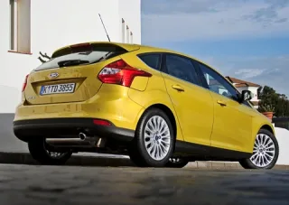 Без фокусів. Знайомимося з головною новинкою року, хетчем Ford Focus III