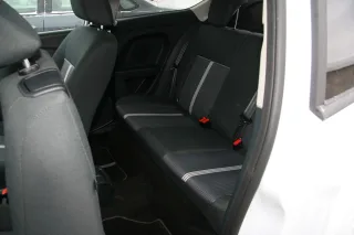 Test drive Ford Fiesta Black&White: white on black