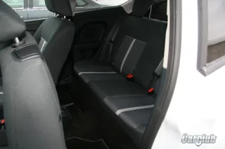 Test drive Ford Fiesta Black&White: white on black