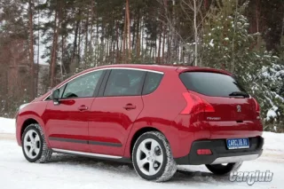 Тест-драйв Peugeot: У 2011 на 3008