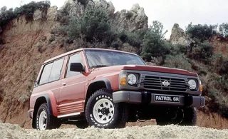 Different physics. Measuring the force of attraction with the Nissan Patrol SUV