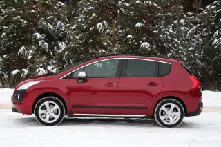 Тест-драйв Peugeot: У 2011 на 3008