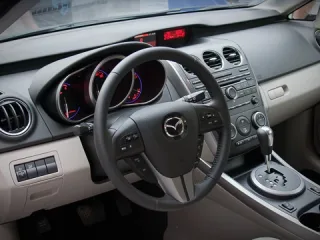 Другие приоритеты. Взвешиваем шансы на успех кроссовера Mazda CX-7 с мотором 2.5