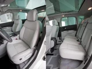 Інший порядок. Лихо виводимо по білому білим Peugeot 3008