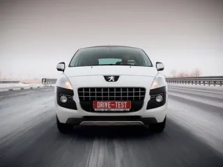 Інший порядок. Лихо виводимо по білому білим Peugeot 3008